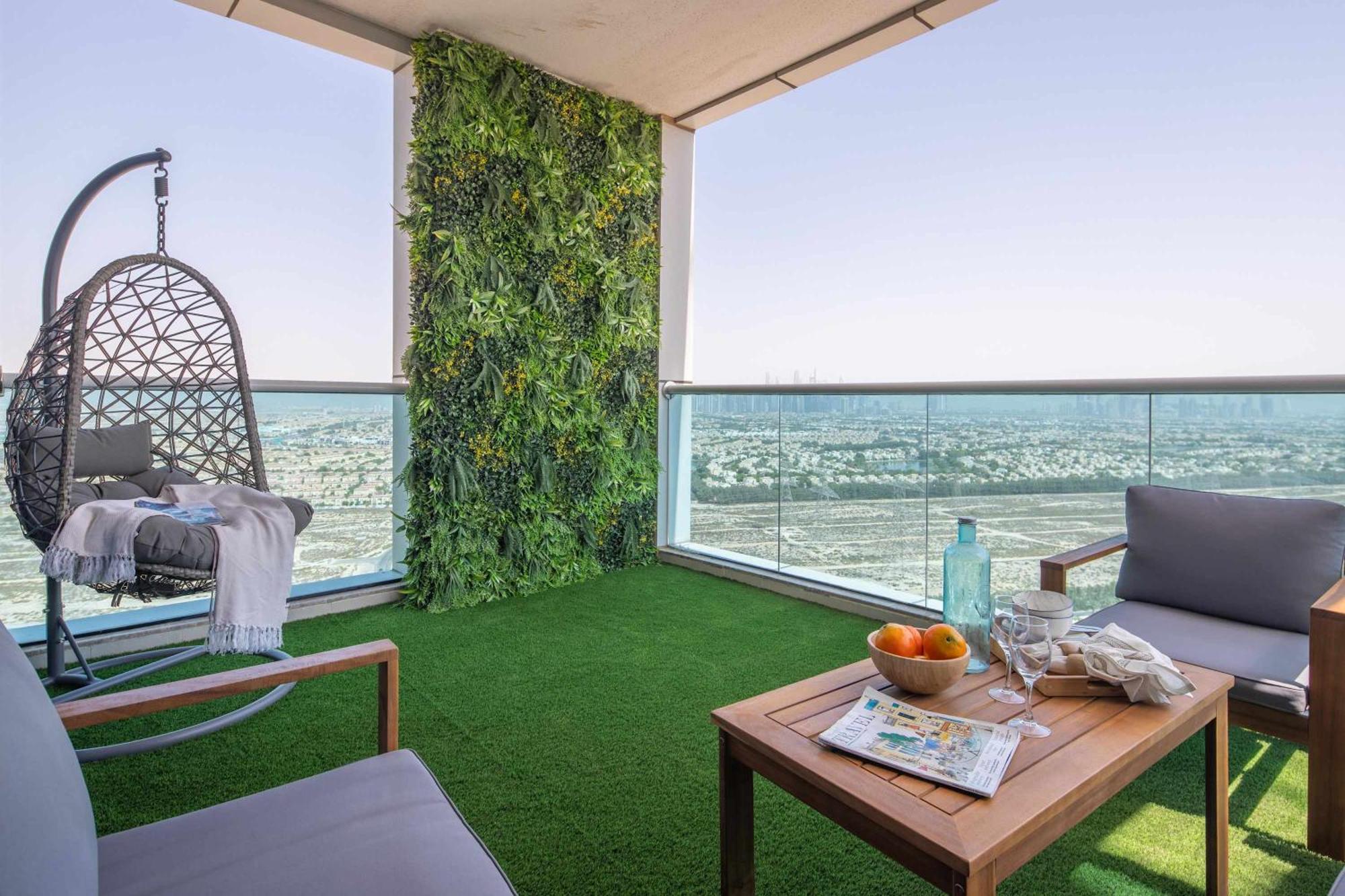 Frank Porter - Al Jawhara Tower Apartment