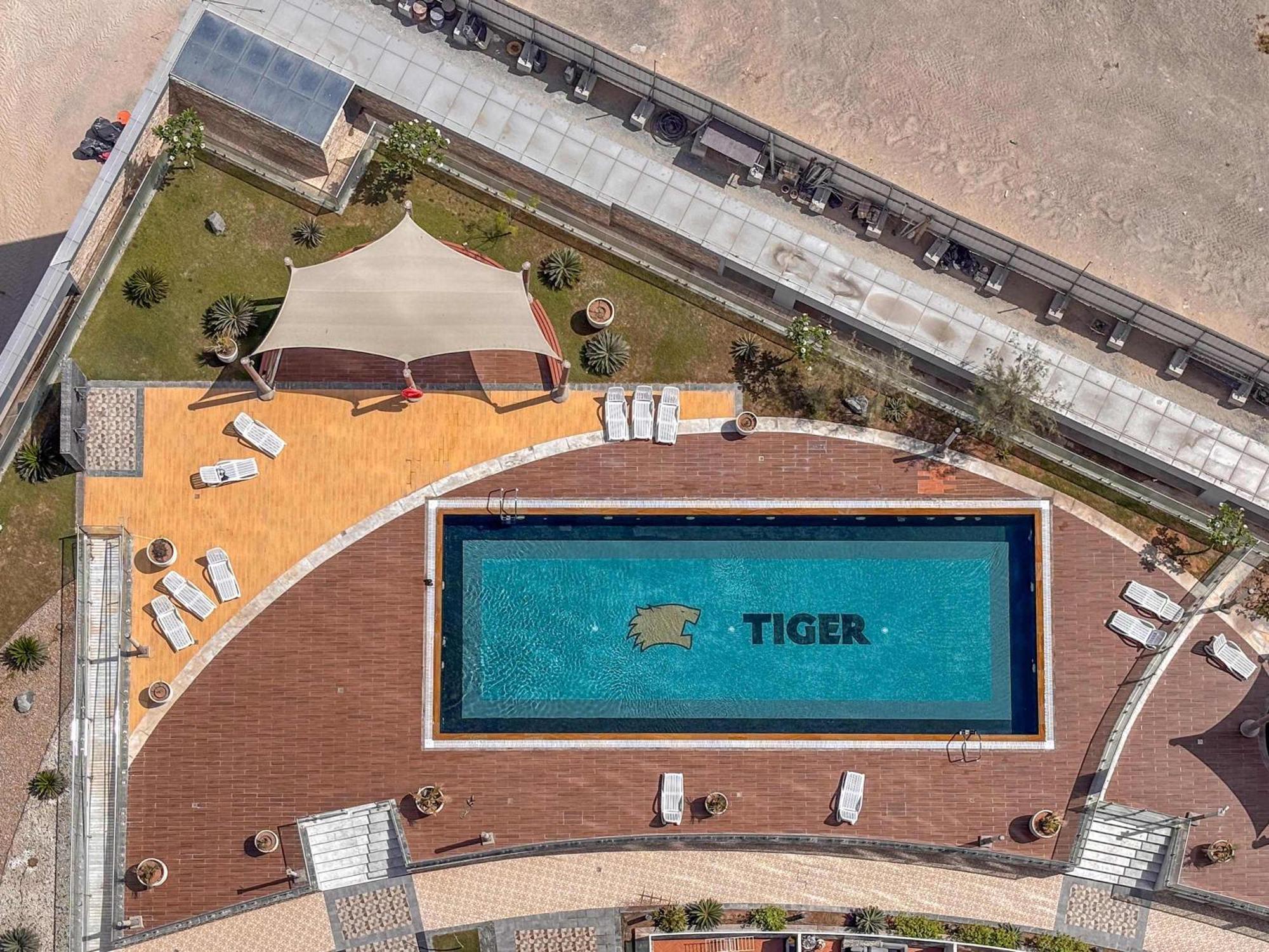 Apartment Frank Porter - Al Jawhara Tower
